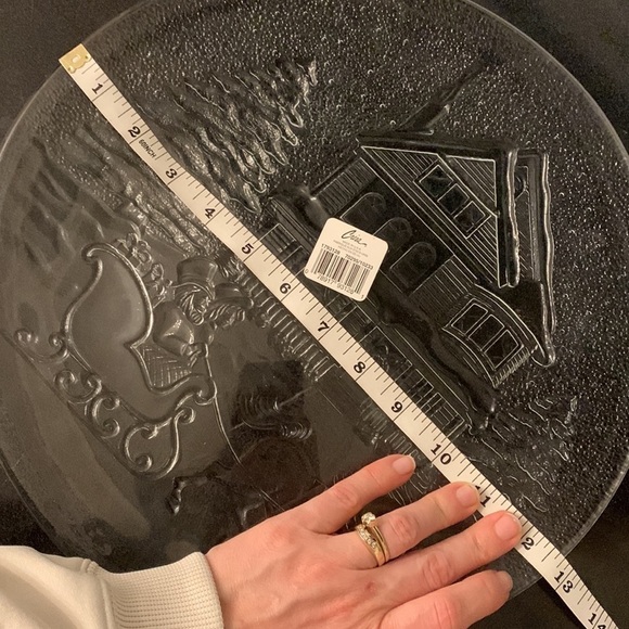 Crisa Clear Glass Sleigh Ride Christmas Serving Platter - Picture 6 of 7